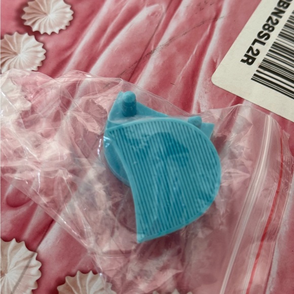 Hot Chocolate Rose Heels - Picture 2 of 7